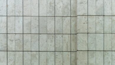 Photo of Tegellijm verwijderen van keramische tegels: zo doe je het stap voor stap